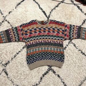 Boston Traders Authentic beautiful L sweater.